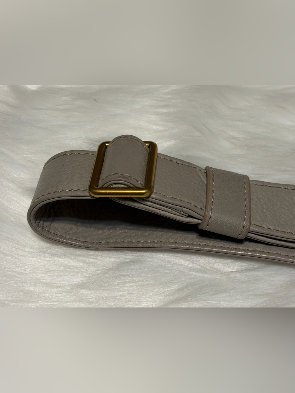 HOBO Fern Sling Taupe Pebbled Leather Crossbody - Picture 5 of 13